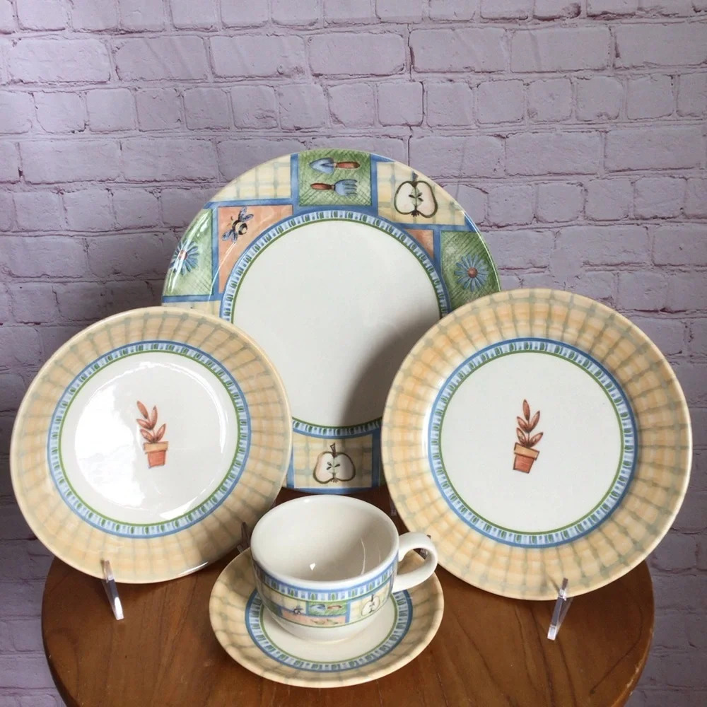 Creative Malaysia Nature Garden 5 Piece Ceramic Place Setting